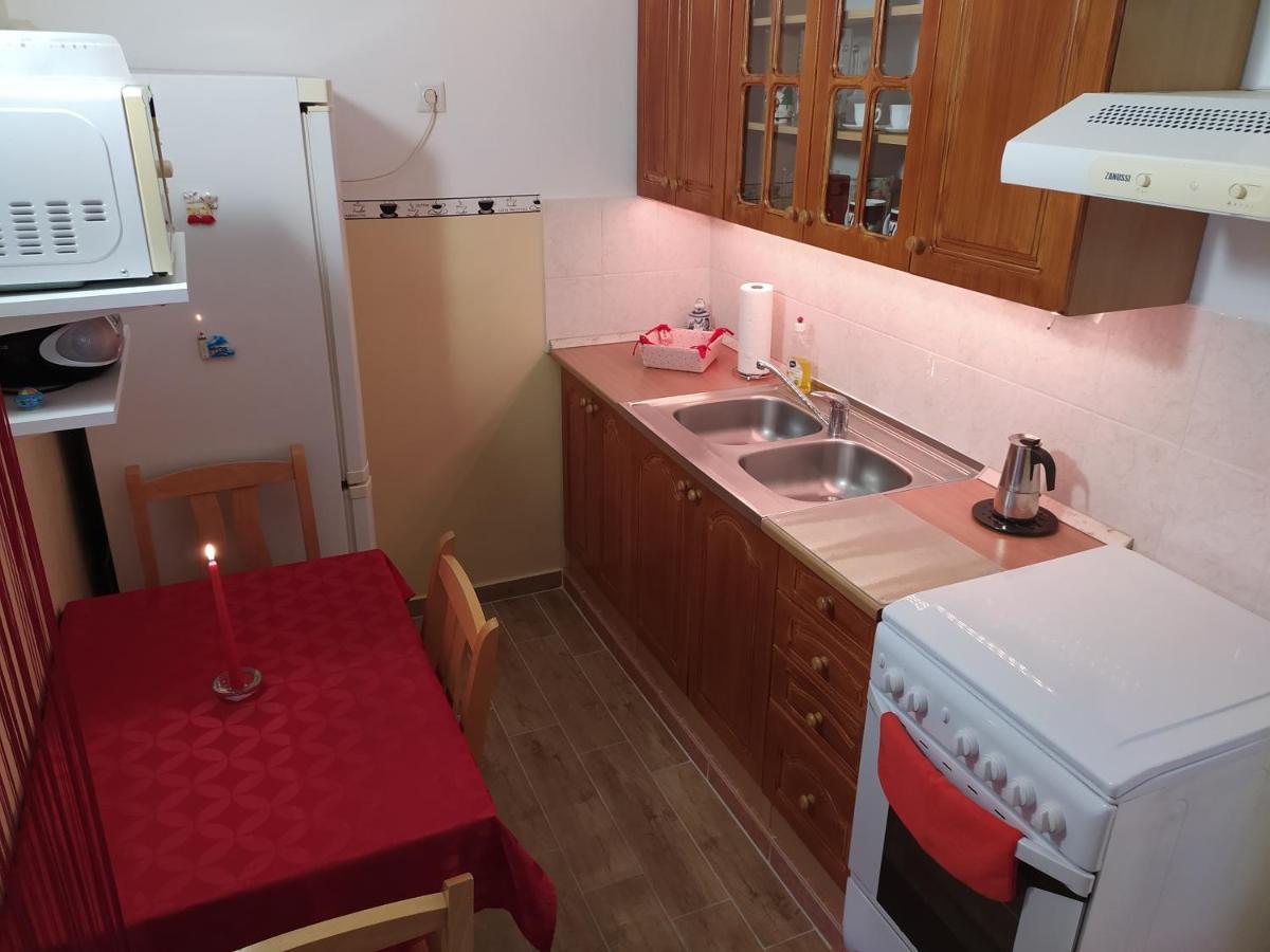 Krenusz Vendeghaz. Apartment Kaposvár Екстериор снимка